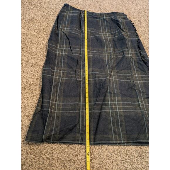 Talbots Wool Skirt Green Blue Plaid Size 18w Midi Length Faux Wrap. - Picture 3 of 6